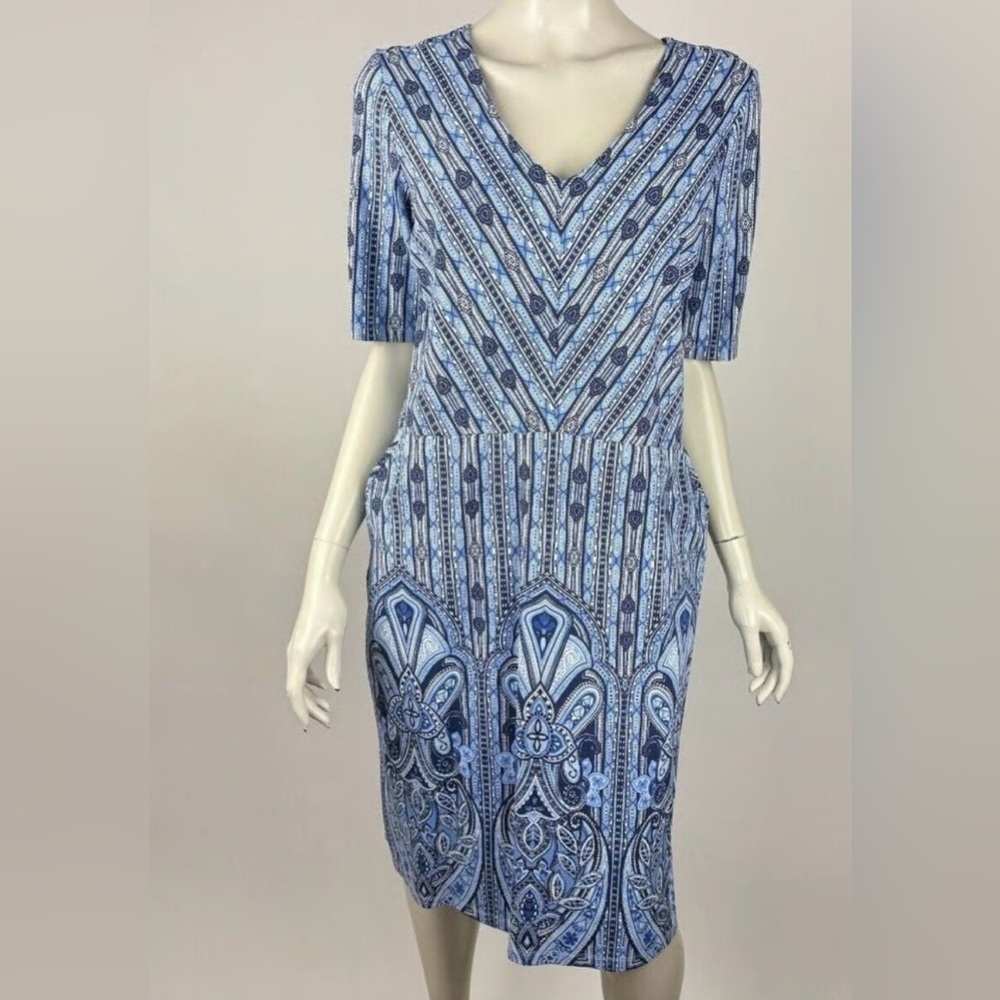J. McLaughlin Catalina Cloth dress in a blue celestial print